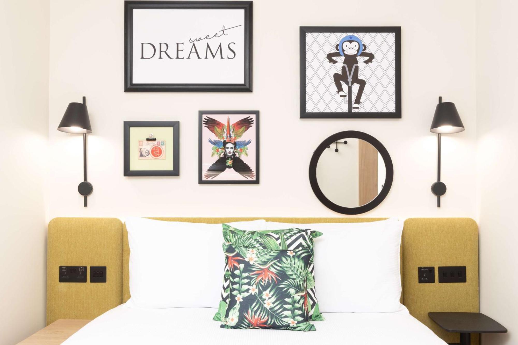 Hampton By Hilton London Old Street Hotel Bagian luar foto